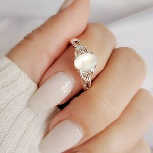 Sterling Silver Celtic Mother of Pearl Scottish Ring, Celtic Jewelry, 925 Ring